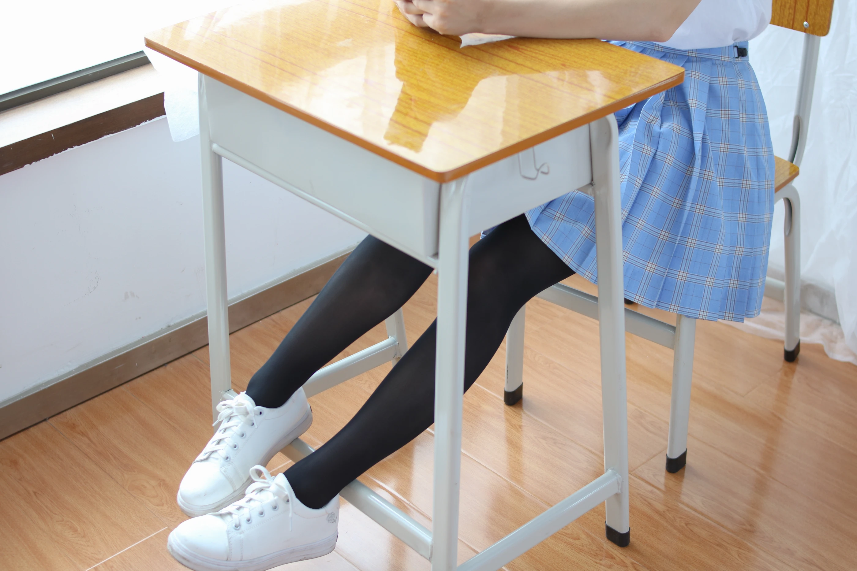 森萝财团 [BETA-027] 清新黑丝学生妹 [126P]插图9